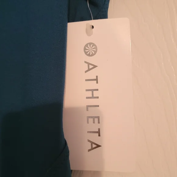 Athleta Teal Short Sleeve Crewneck Tee - Picture 3 of 6